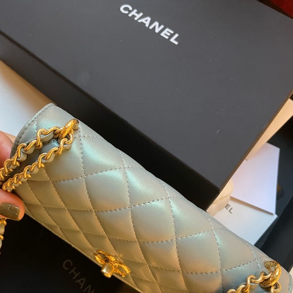 Chanel wallet on chain limited edition - Picture 7 of 8